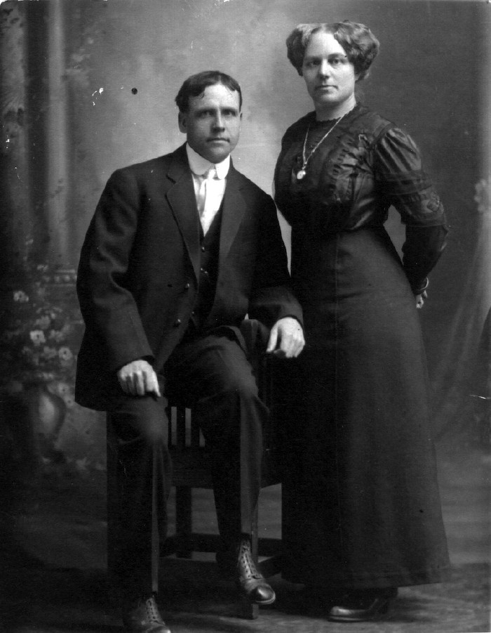 Al and Bess Carlson