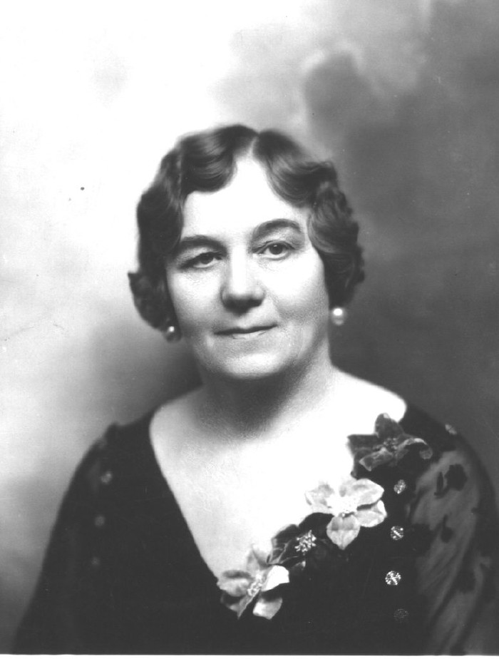 Bess in the 1920s