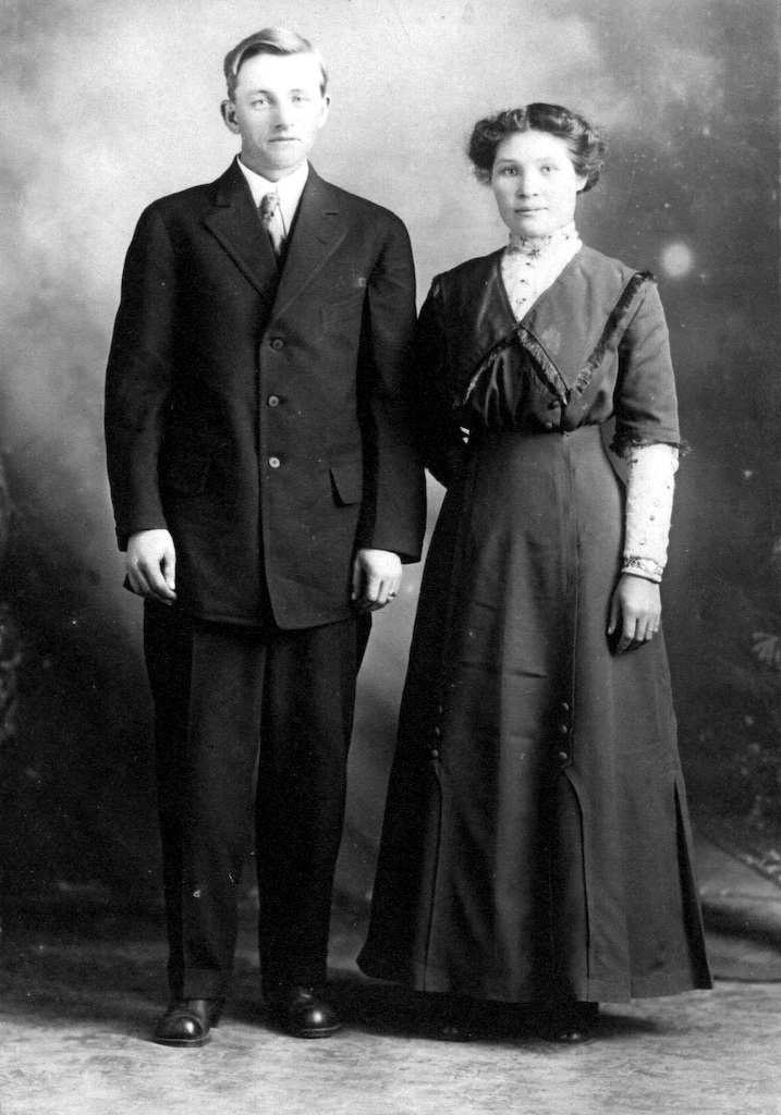 Albert and Bertha Ekum, wedding